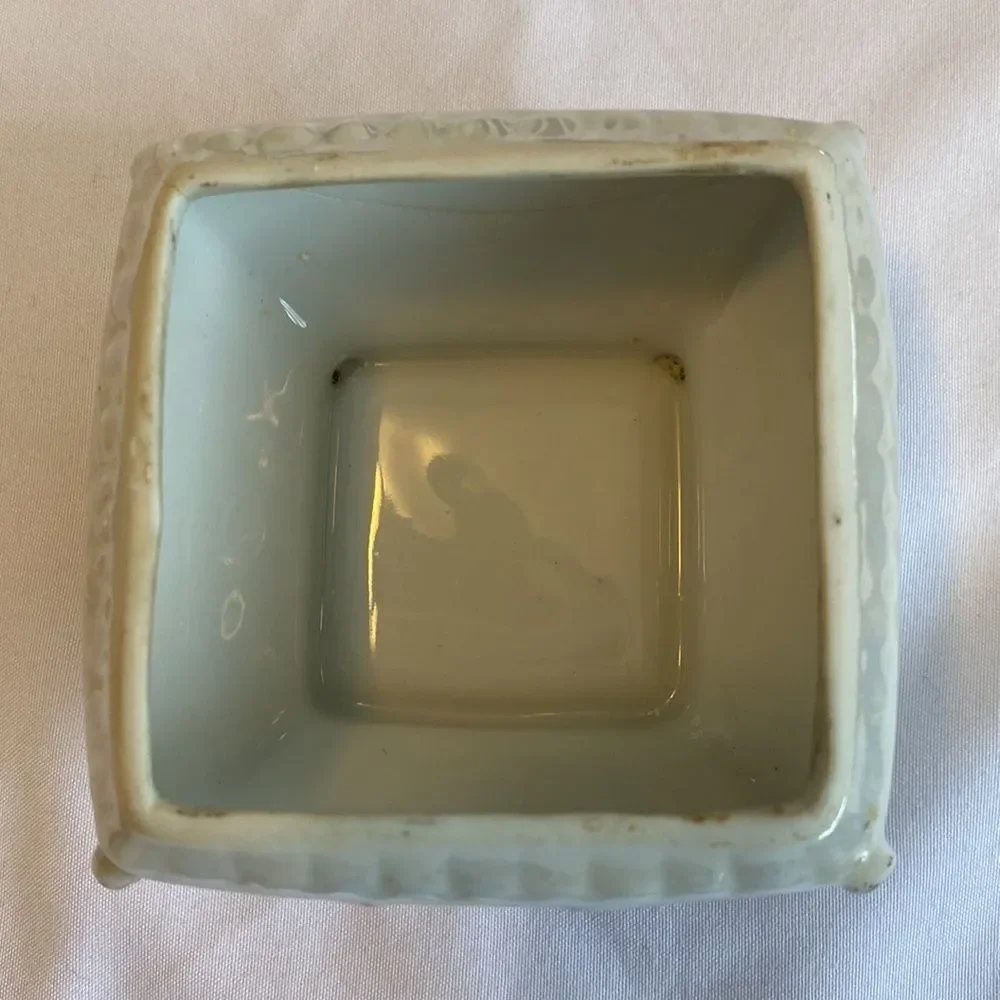 Vintage Victorian Style Floral Porcelain Opalescent Trinket Box